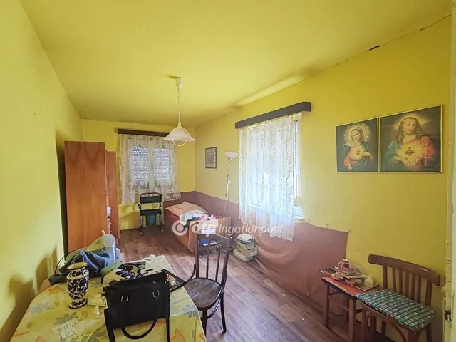 Eladó ház Jászladány 89 nm