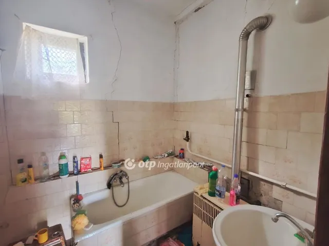 Eladó ház Jászladány 89 nm