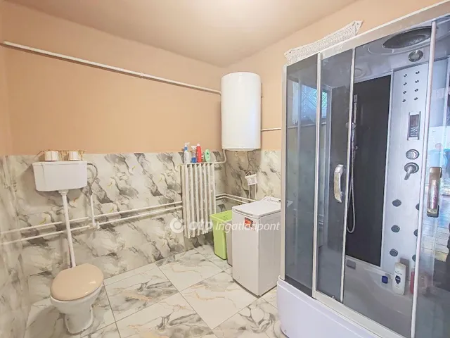 Eladó ház Kőtelek 134 nm