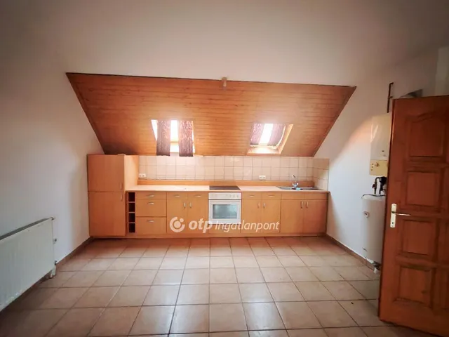 Eladó ház Szolnok, Belváros 733 nm
