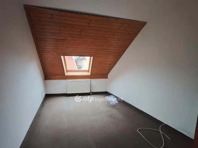 Eladó ház Szolnok, Belváros 733 nm