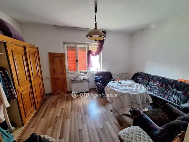 Eladó ház Tiszaörs 80 nm