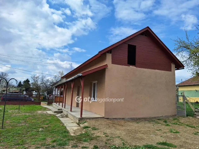 Eladó ház Abádszalók 53 nm