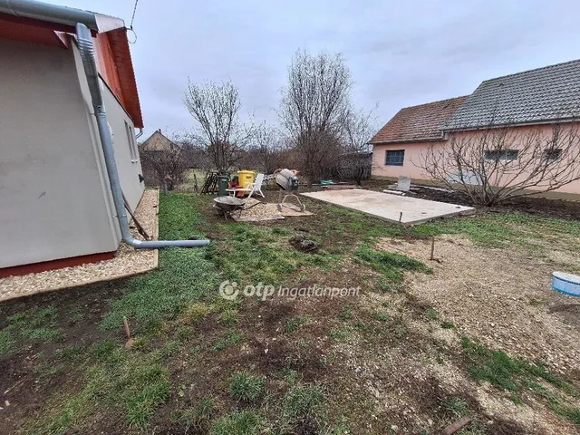 Eladó ház Tiszaörs 36 nm