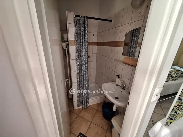 Eladó ház Abádszalók 176 nm