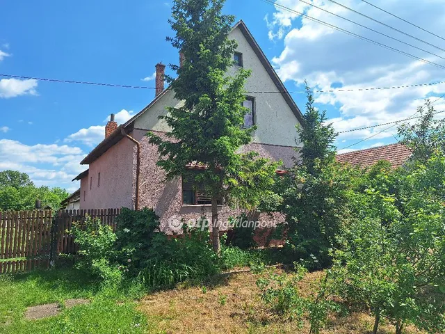 Eladó ház Tiszaörs 80 nm