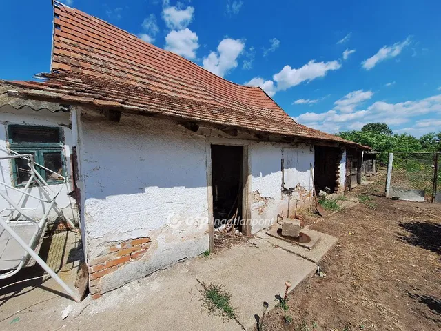 Eladó ház Tiszaörs 80 nm