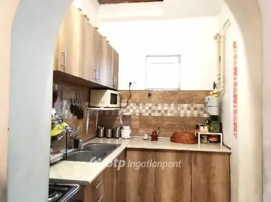 Eladó ház Tiszafüred 86 nm