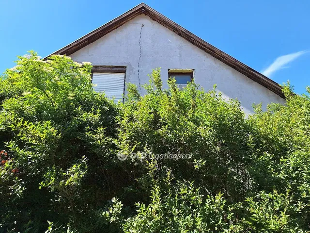 Eladó ház Tiszafüred 80 nm