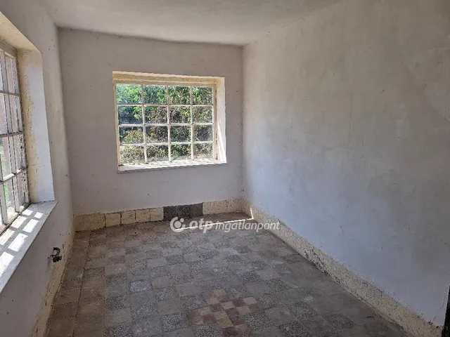 Eladó ház Tiszaszentimre 79 nm