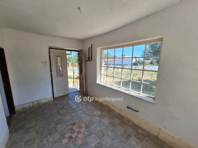Eladó ház Tiszaszentimre 79 nm