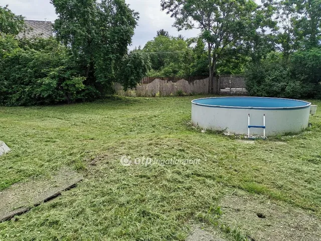 Eladó ház Sarud 69 nm