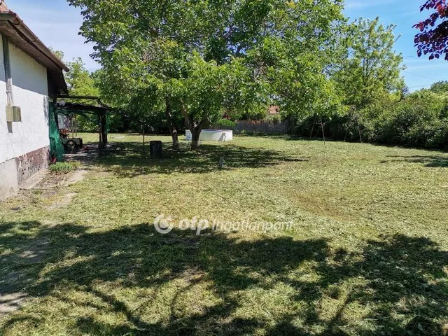 Eladó ház Sarud 69 nm
