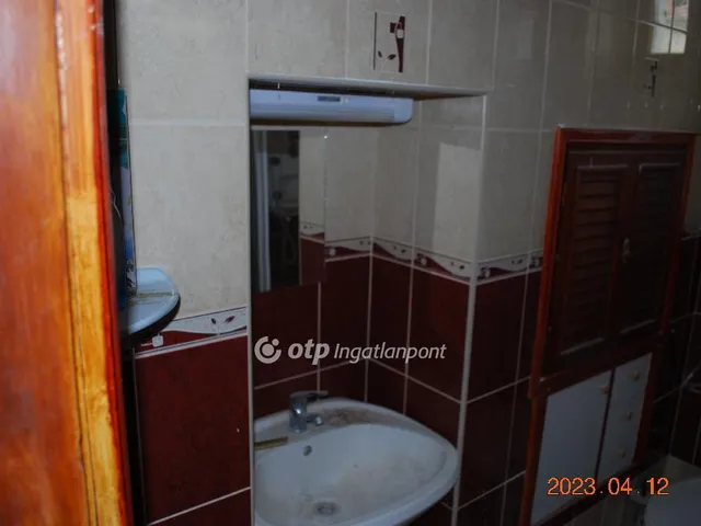 Eladó ház Tiszaszentimre 66 nm