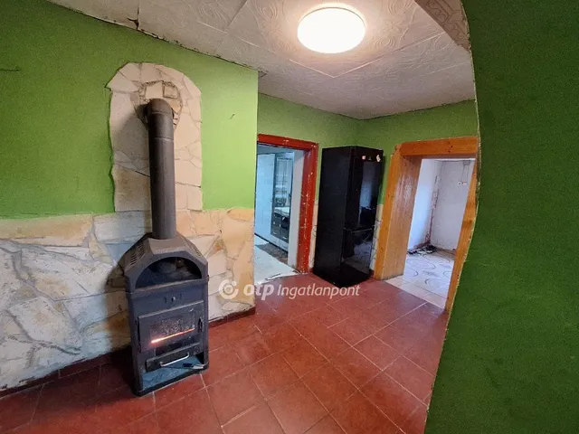 Eladó ház Tiszaigar 61 nm