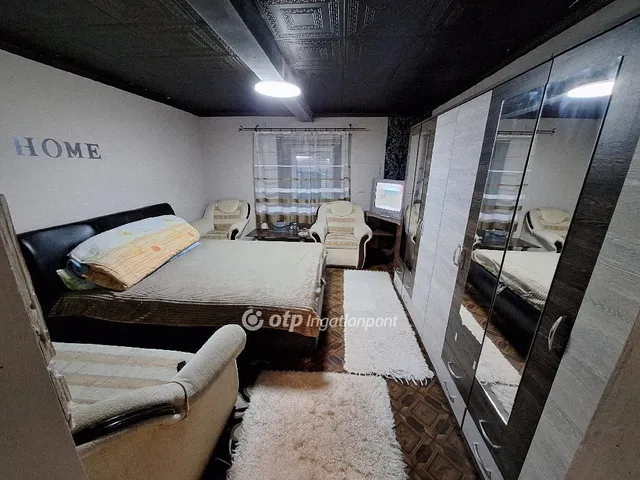 Eladó ház Tiszaigar 61 nm