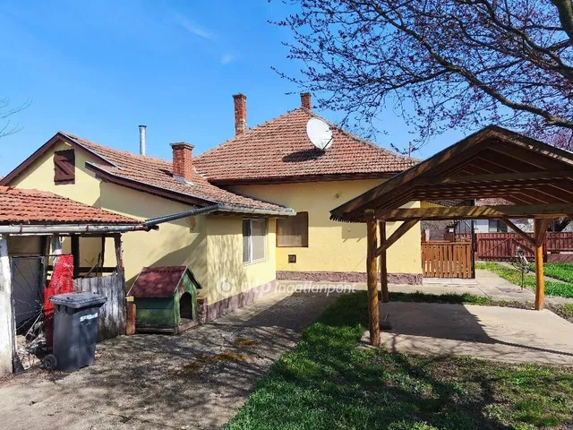 Eladó ház Dévaványa 88 nm