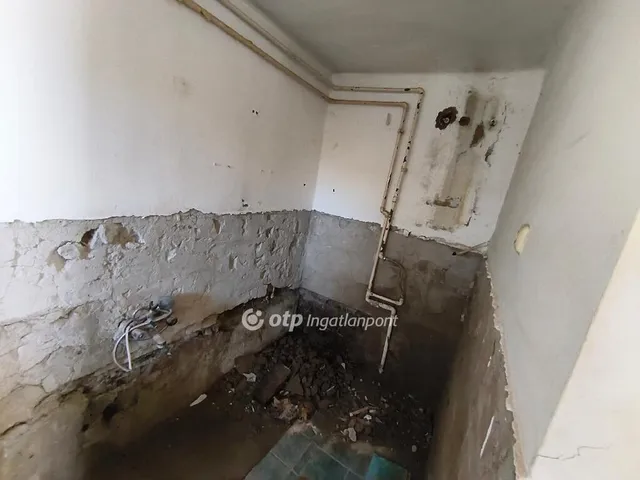 Eladó ház Kondoros 87 nm