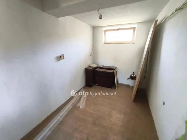 Eladó ház Kondoros 87 nm