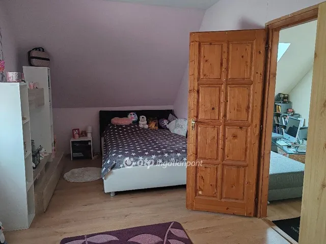 Eladó ház Kőtelek 198 nm