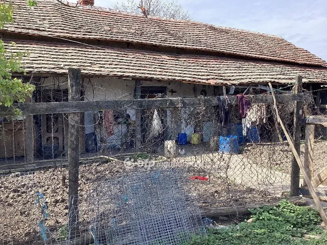 Eladó mezőgazdasági ingatlan Gyomaendrőd 212231 nm