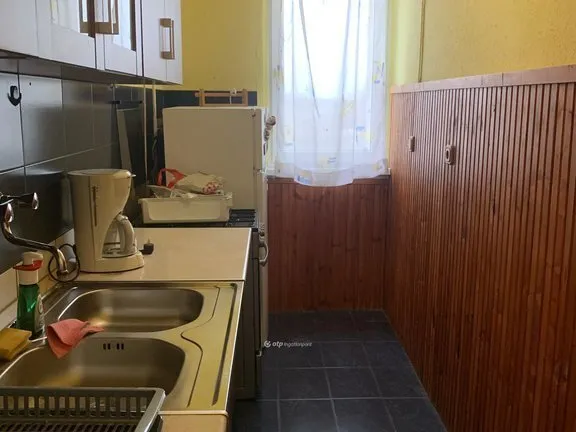 Eladó lakás Szolnok 42 nm