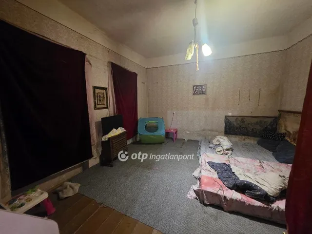Eladó ház Jászkisér 96 nm
