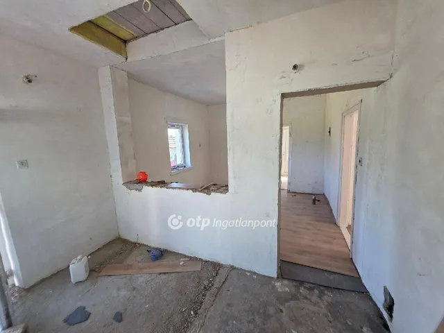 Eladó ház Jászkisér 74 nm