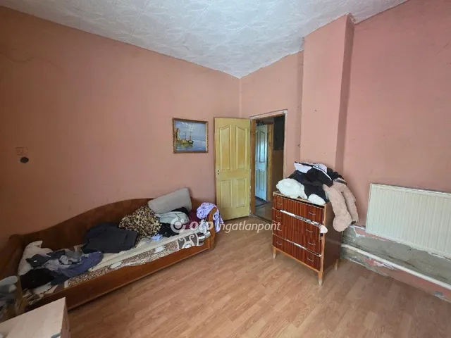 Eladó ház Jászkisér 94 nm
