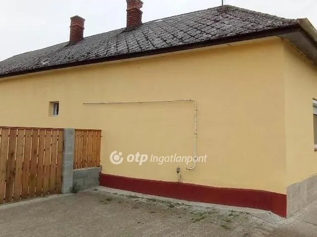 Eladó ház Fegyvernek 92 nm