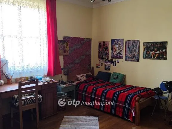 Eladó ház Kőtelek 588 nm