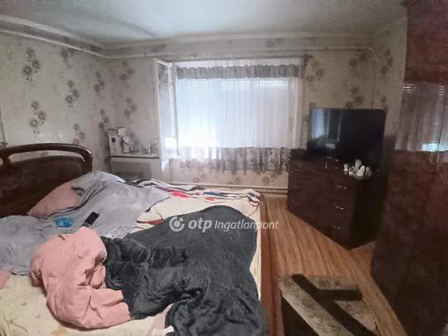 Eladó ház Fegyvernek 59 nm