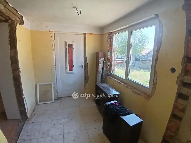 Eladó ház Tiszapüspöki 73 nm