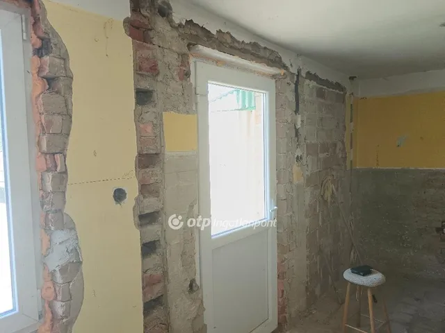 Eladó ház Tiszapüspöki 73 nm