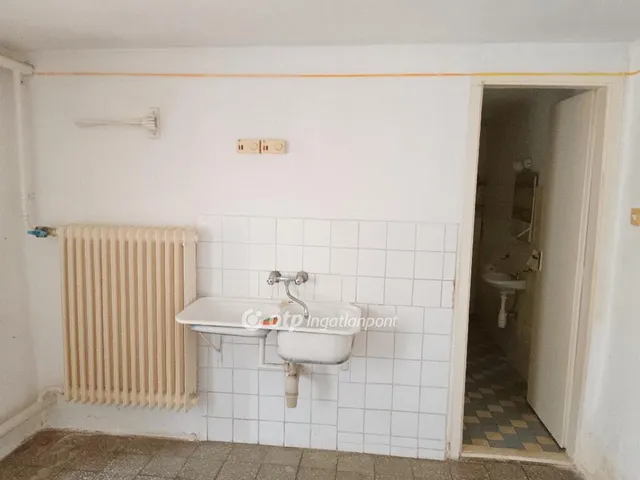 Eladó ház Kengyel 88 nm