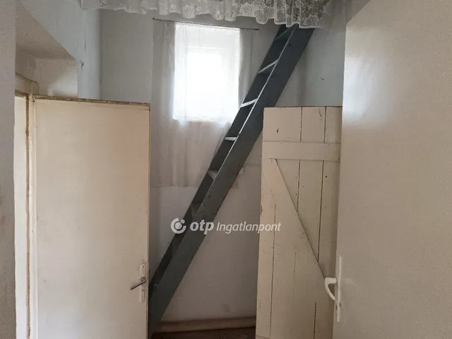 Eladó ház Kengyel 88 nm