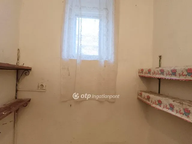 Eladó ház Kengyel 88 nm