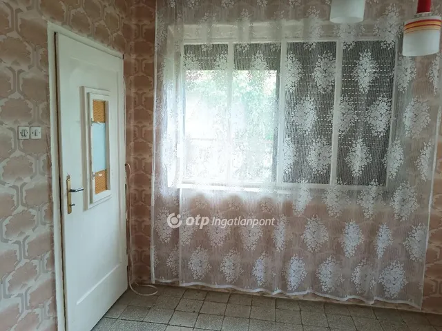 Eladó ház Kengyel 88 nm