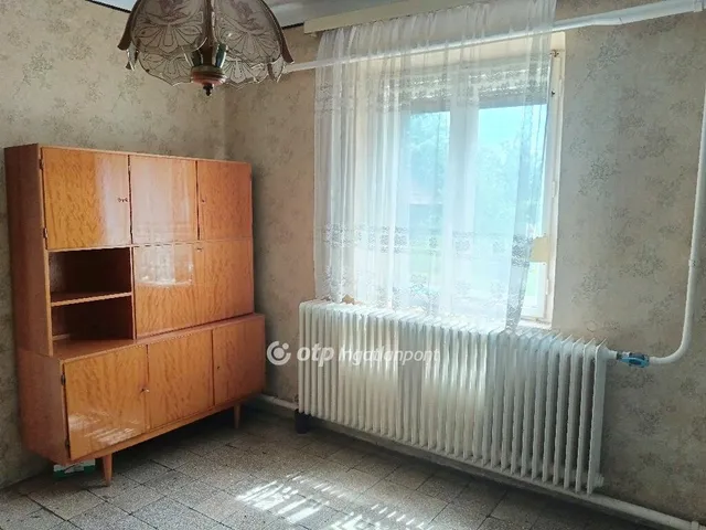 Eladó ház Kengyel 88 nm