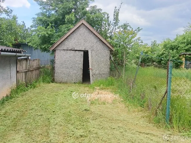 Eladó ház Kengyel 88 nm