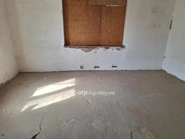 Eladó ház Abádszalók 145 nm