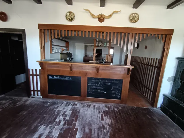 Eladó kereskedelmi és ipari ingatlan Gyomaendrőd 328 nm