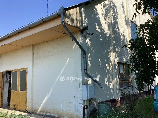 Eladó kereskedelmi és ipari ingatlan Gyomaendrőd 480 nm