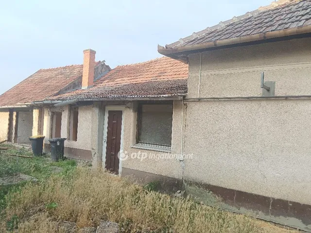 Eladó ház Törökszentmiklós 90 nm