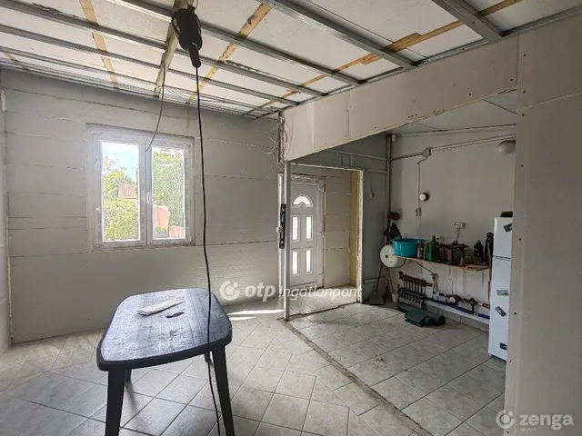 Eladó ház Abádszalók 106 nm