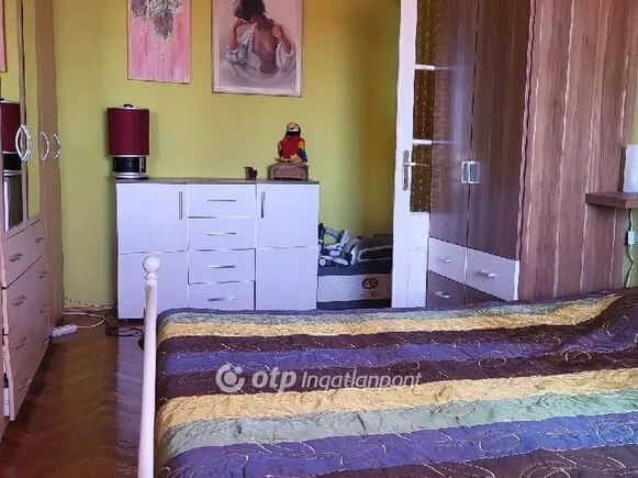 Eladó lakás Budapest VIII. kerület 70 nm