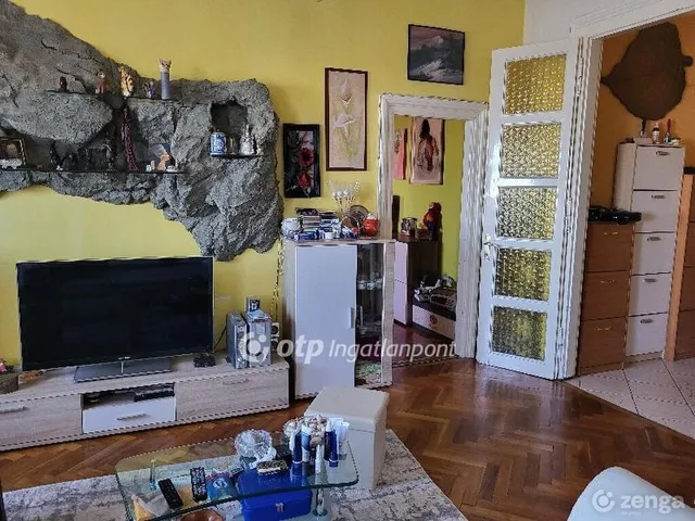 Eladó lakás Budapest VIII. kerület 70 nm