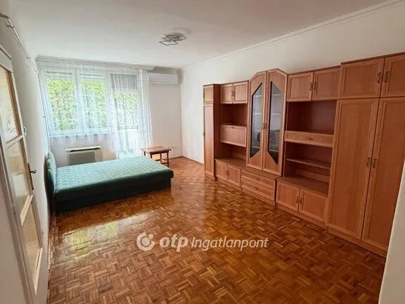 Eladó lakás Szolnok 42 nm