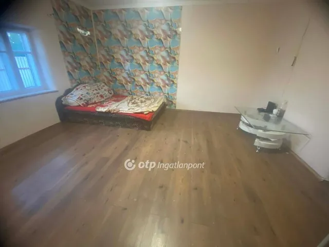 Eladó ház Jászkisér 71 nm