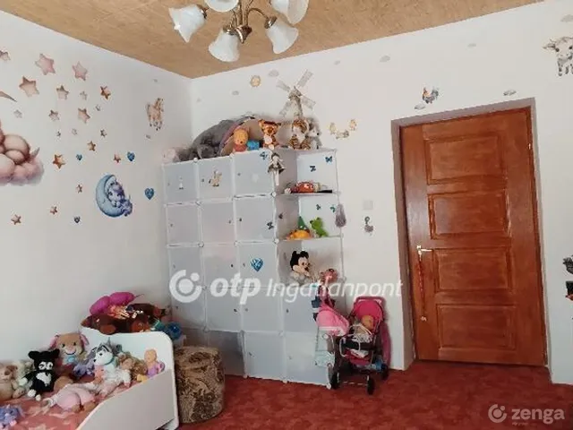 Eladó ház Tiszaföldvár 78 nm